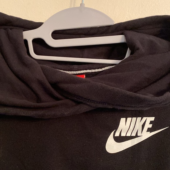 Nike Sportswear Club Fleece Pullover Hoodie, Size: M - Picture 3 of 6